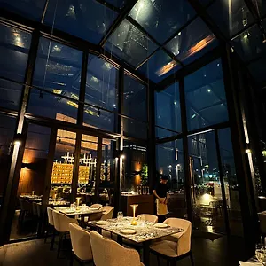 B 3* Kuala Lumpur