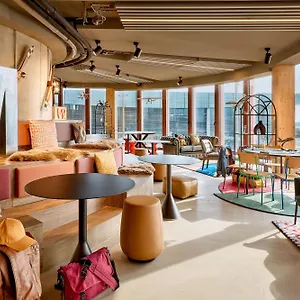 Hotel Moxy Luxembourg Airport Niederanven