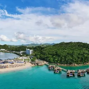 Royalton Antigua, An Autograph Collection Resort Five Islands Village
